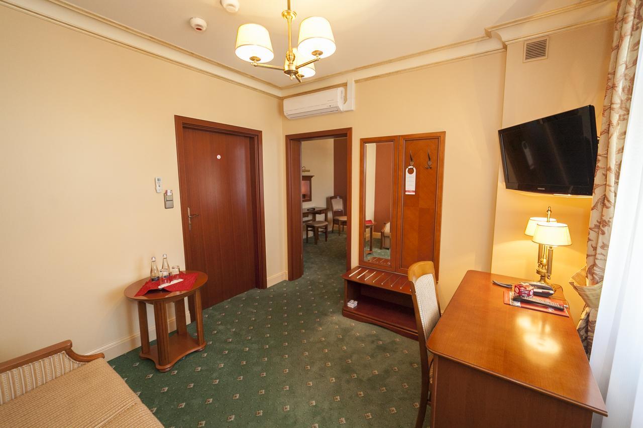 Hotel Przy Mlynie Rybnik  Kültér fotó